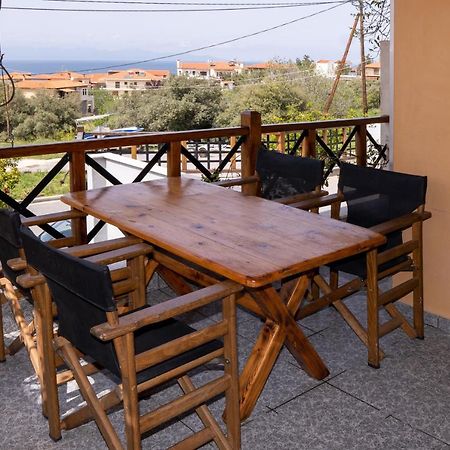 Sea View Apartment Grek Nea 2 Nea Roda Bagian luar foto