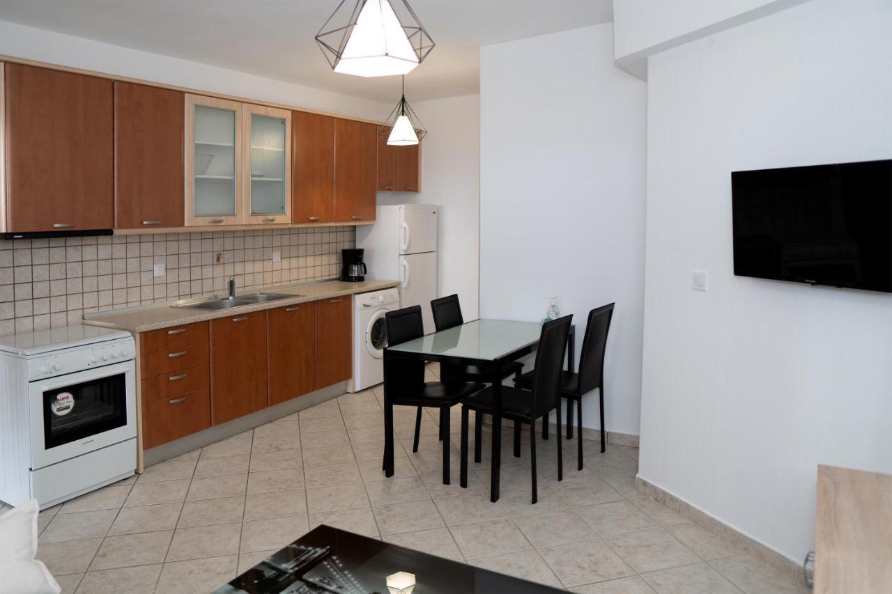 Sea View Apartment Grek Nea 2 Nea Roda Bagian luar foto