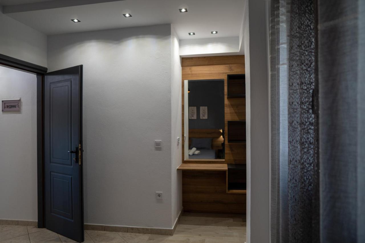 Sea View Apartment Grek Nea 2 Nea Roda Bagian luar foto
